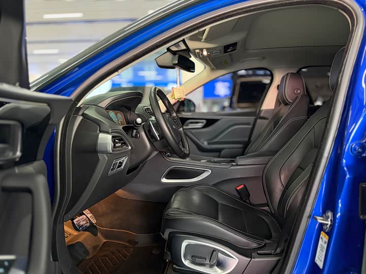 Jaguar F-PACE 2018 3.0 SC 4 WDR-Sport — фото 4