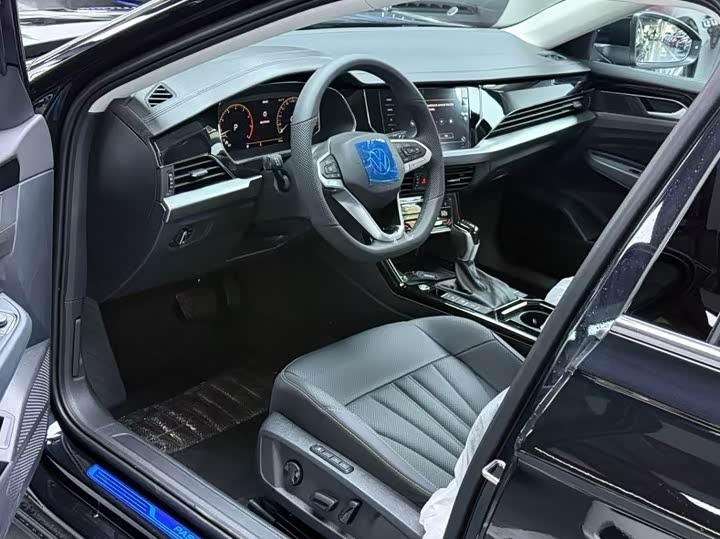 Volkswagen Passat — фото 4