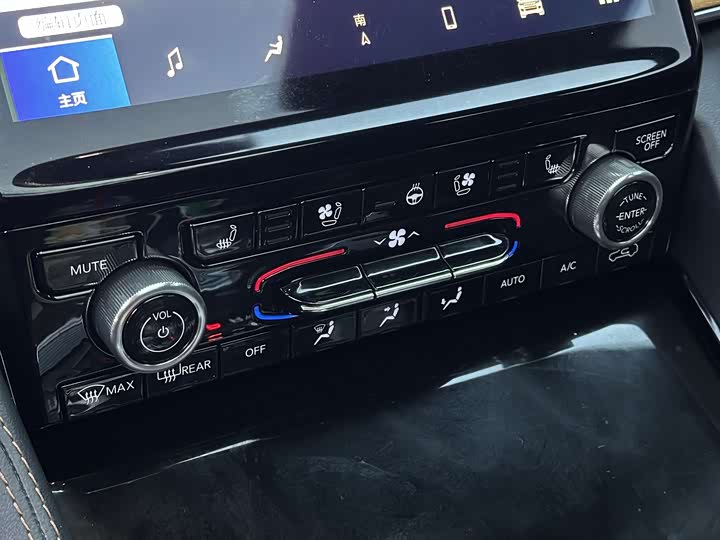 Jeep Grand Cherokee 4xe — фото 12