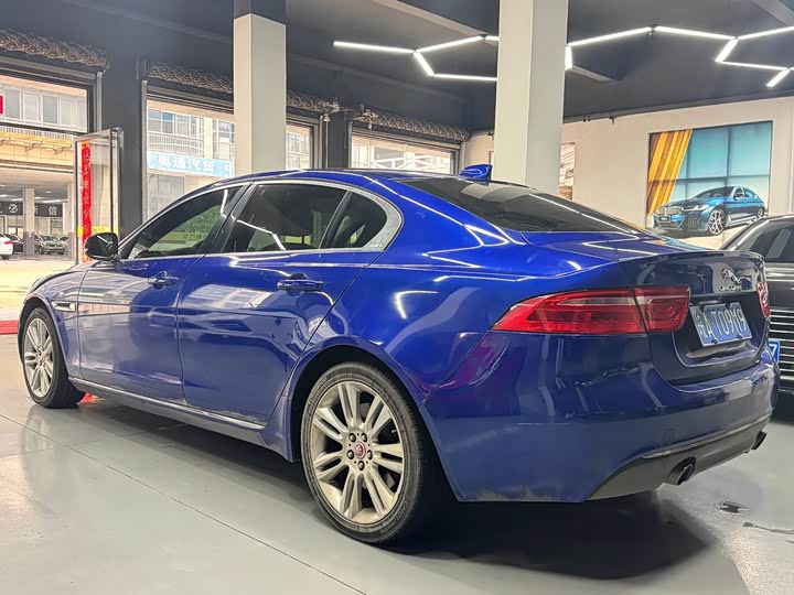 Jaguar XEL 2018 2.0 T 200 PS — фото 8