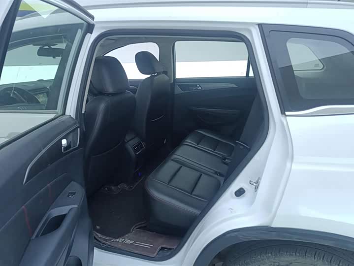 Changan CS75 2015 1.8 T AT 4 WDPremium V — фото 11