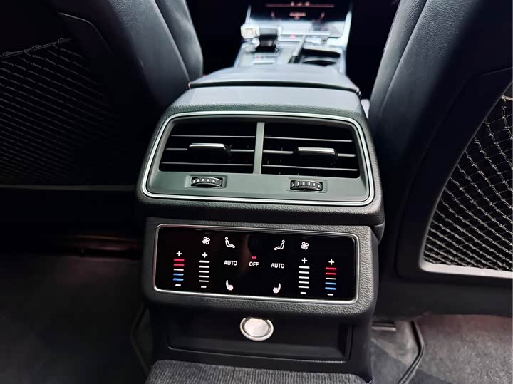 Audi A6L 2019 45 TFSI quattro — фото 19