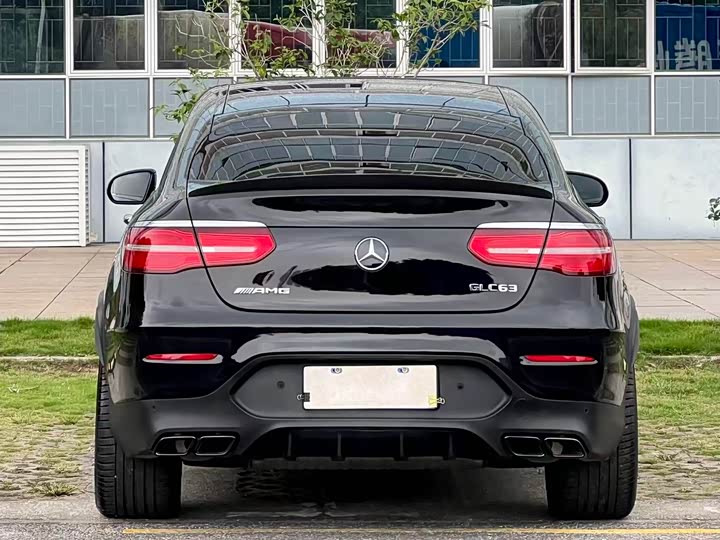 Mercedes-Benz GLC 2018 AMG GLC 63 4 MATIC+ SUV — фото 5