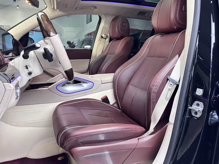 Maybach GLS 2022 GLS 600 4 MATIC — фото 20