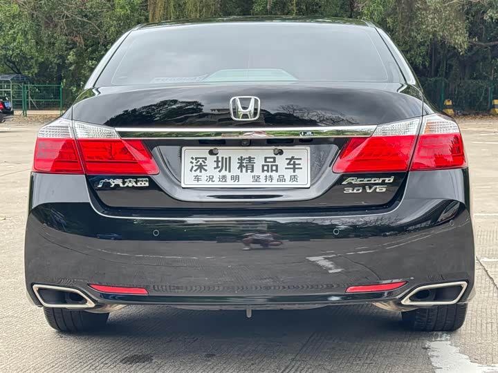 Honda Accord — фото 6
