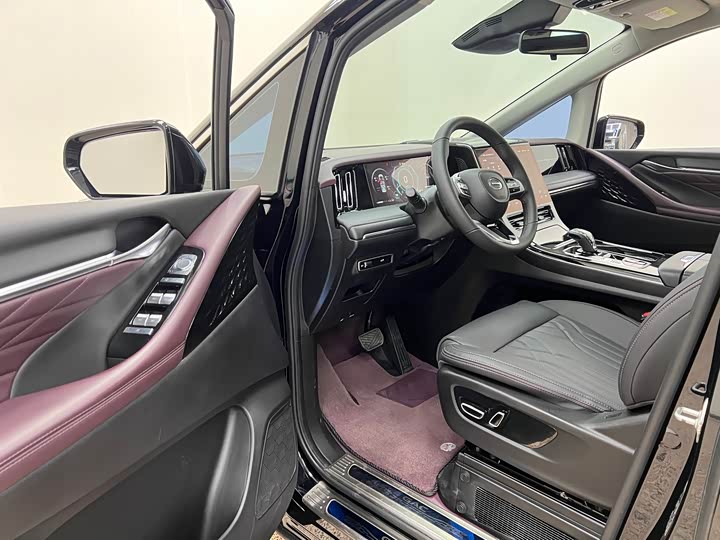Trumpchi M8 2024 400 T — фото 14