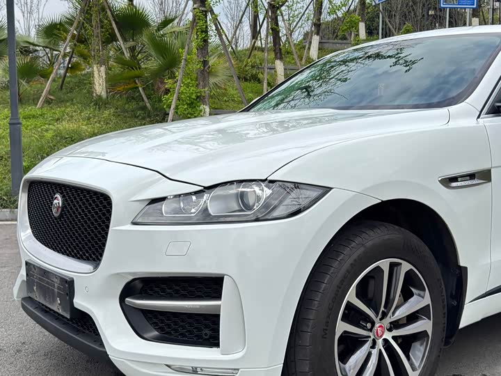 Jaguar F-PACE 2016 3.0 SC 4 WDR-Sport — фото 26