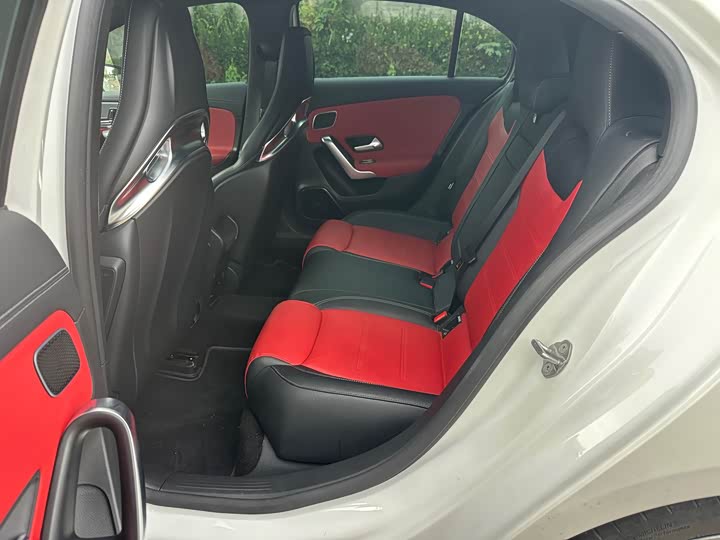 Mercedes-Benz A-Class AMG 2022 AMG A 45 4 MATIC+ — фото 6