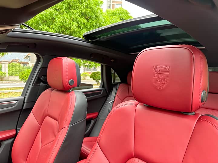 Porsche Macan 2023 Macan 2.0 T — фото 25