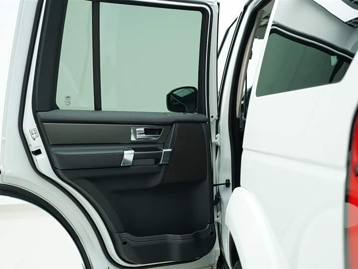 Land Rover Discovery — фото 13