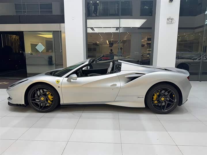 Ferrari F8 2020 Spider 3.9 T V 8 — фото 6
