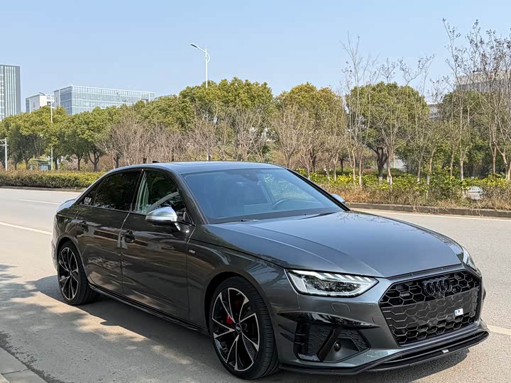 Audi A4L 2022 45 TFSI quattro — фото 3