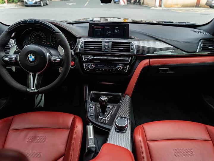 BMW M4 2017 M 4 — фото 17