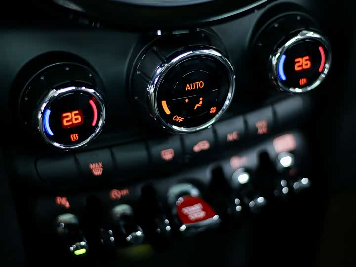 MINI Hatch — фото 15