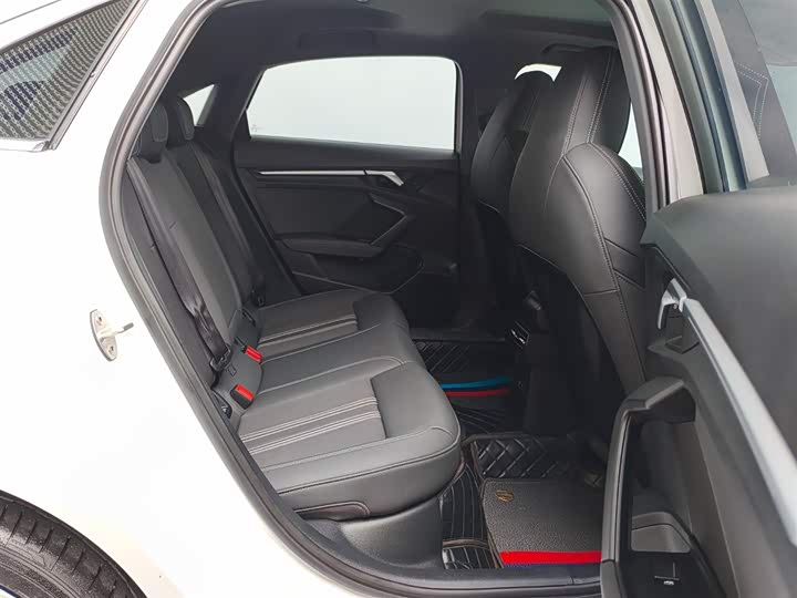 Audi A3 2024 A 3 L Limousine 35 TFSI Sport — фото 13