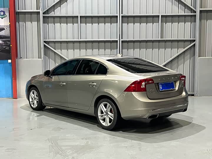Volvo S60 2015 S 60 L T 5 — фото 9