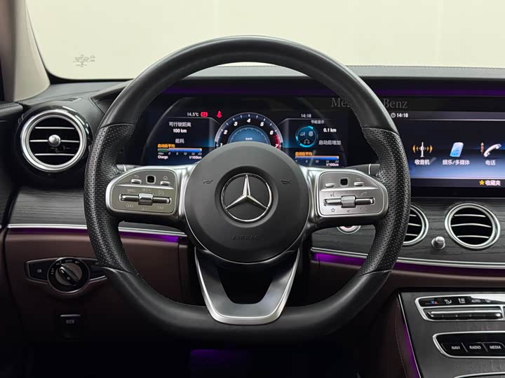 Mercedes-Benz E-Class 2020 E 300 L Luxury — фото 20