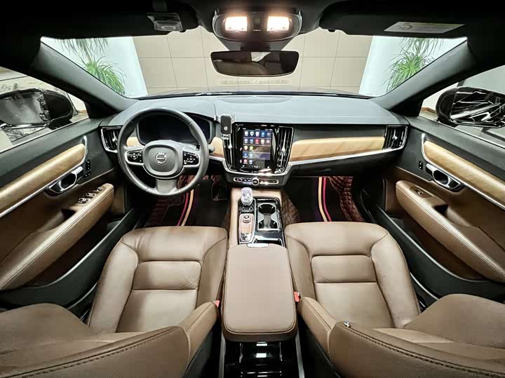 Volvo S90 Hybrid 2024 Hybrid 4 WD — фото 6
