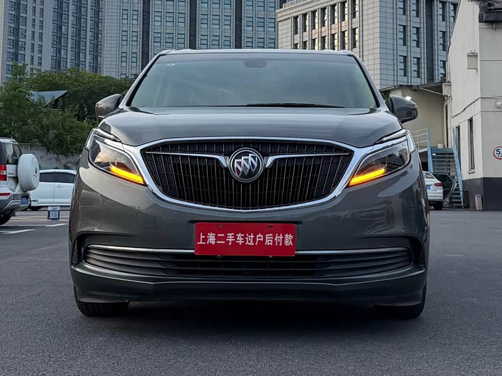 Buick GL 8 2017 ES 28 T Luxury V