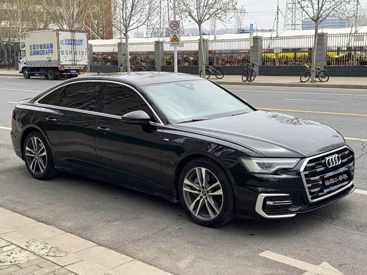 Audi A6L 2019 45 TFSI — фото 3