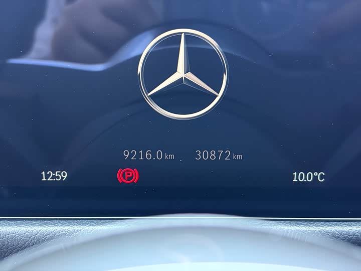 Mercedes-Benz GLB 2024 GLB 200 — фото 13