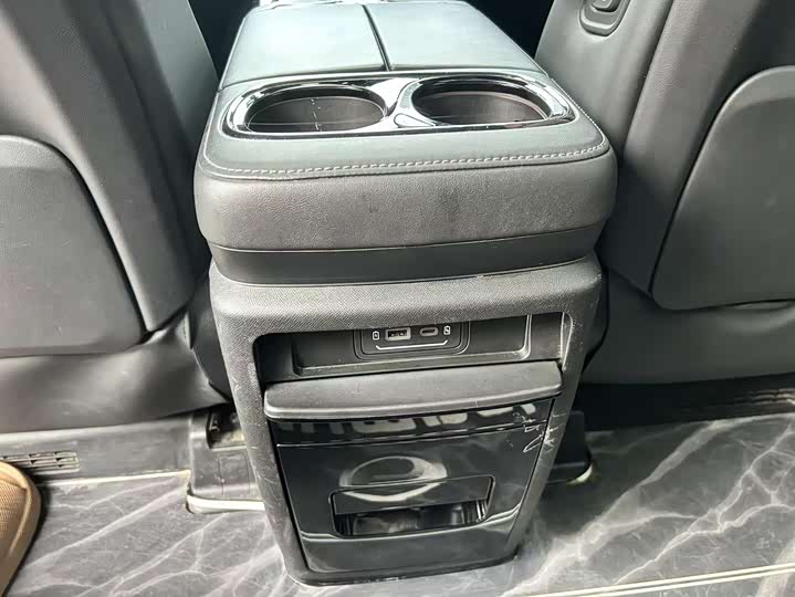 Trumpchi M8 2023 400 T — фото 11