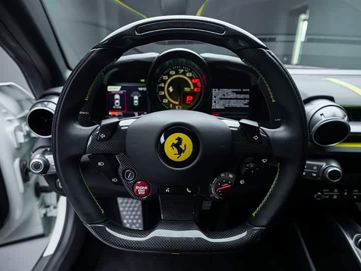 Ferrari 812 2017 6.5 L Superfast — фото 13