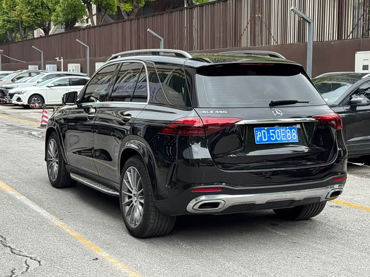 Mercedes-Benz GLE 2024 GLE 450 4 MATIC Luxury — фото 3