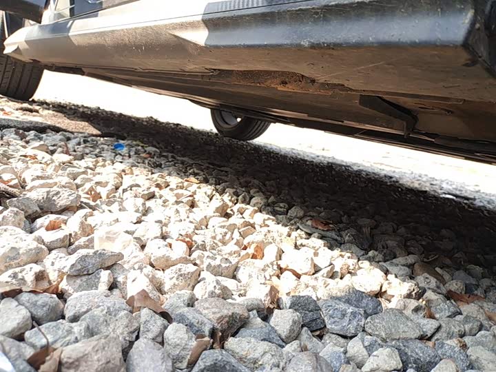 Changan UNI-V 2022 1.5 T Premium — фото 21