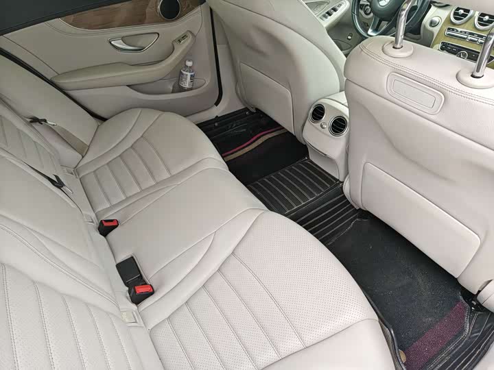 Mercedes-Benz C-Class C 200 L — фото 13