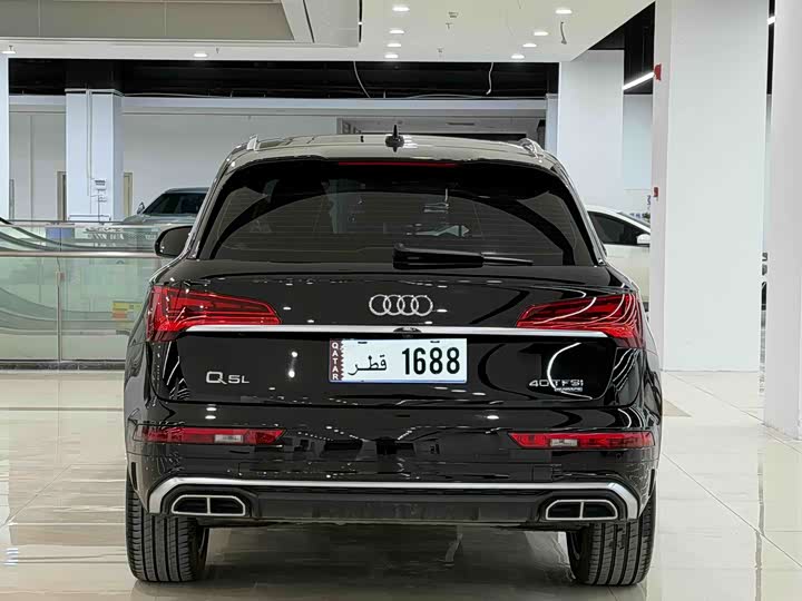Audi Q5L 40 TFSI люкс-динамик — фото 4