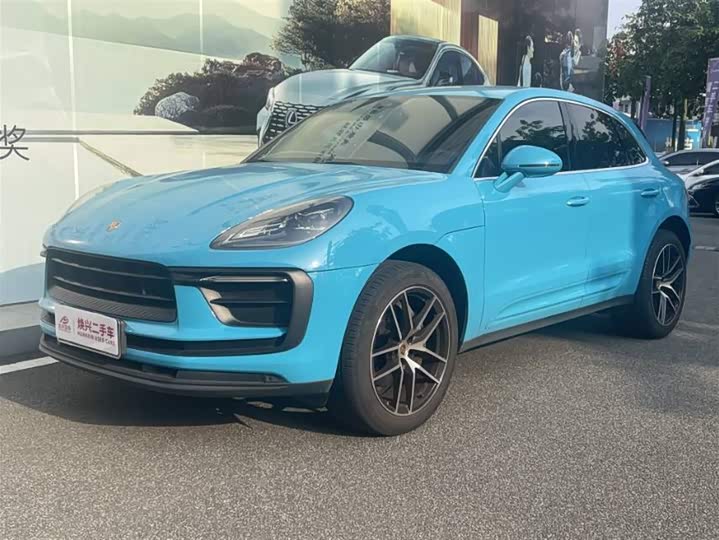 Porsche Macan 2022 Macan 2.0 T — фото 1