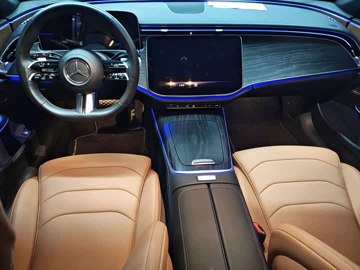 Mercedes-Benz E-Class 2024 E 300 L — фото 4