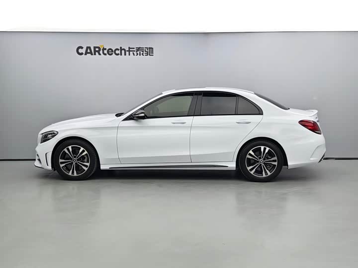 Mercedes-Benz C-Class 2019 C 260 — фото 3