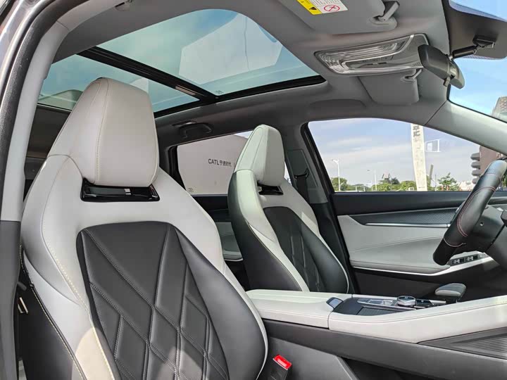 Changan CS75 PLUS 2023 1.5 T ATLuxury — фото 15