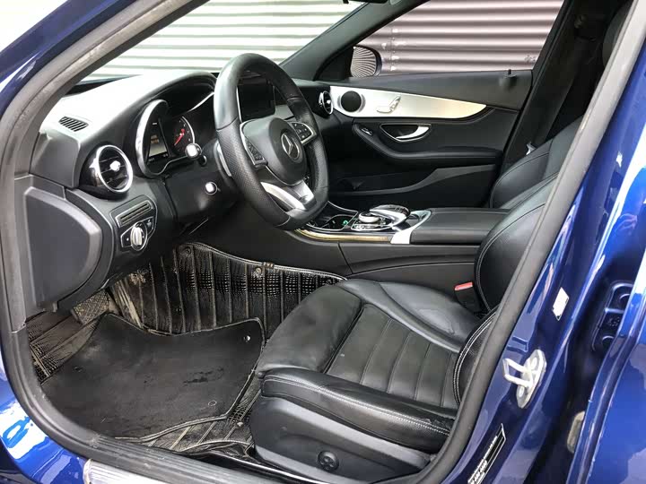 Mercedes-Benz C-Class 2018 C 200 — фото 5