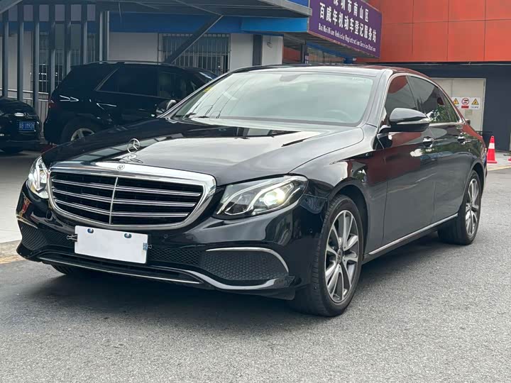 Mercedes-Benz E-Class 2018 E 200 L 4 MATIC — фото 1