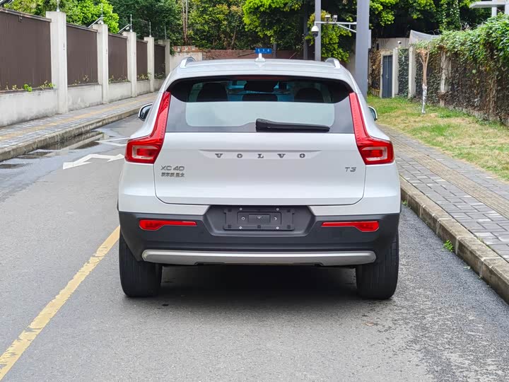 Volvo XC40 2021 T 3 — фото 6