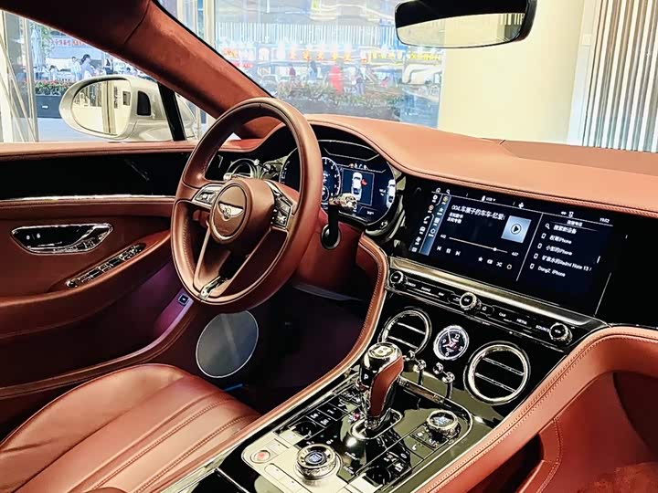 Bentley Continental GT — фото 19