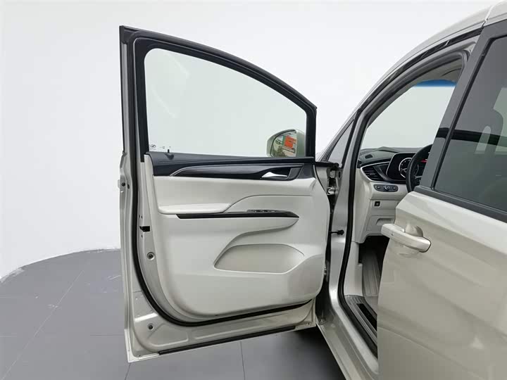 Buick GL8 2020 ES 653 T Comfort — фото 8