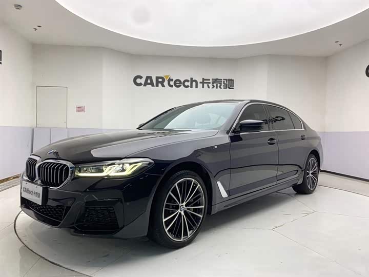 BMW 5-Series 2022 530 Li Leading M — фото 1