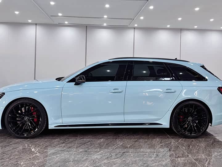 Audi RS4 2024 RS 4 Avant — фото 7