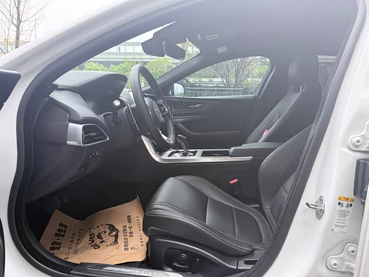 Jaguar XEL 2020 2.0 T 200 PS S — фото 12