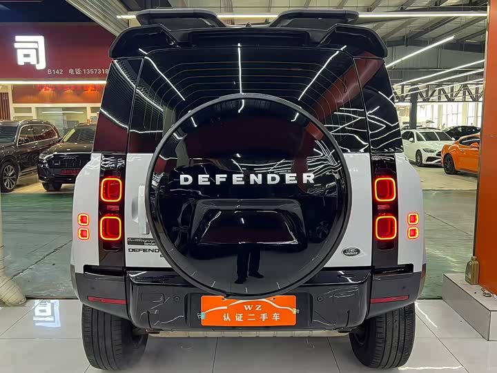 Land Rover Defender — фото 8