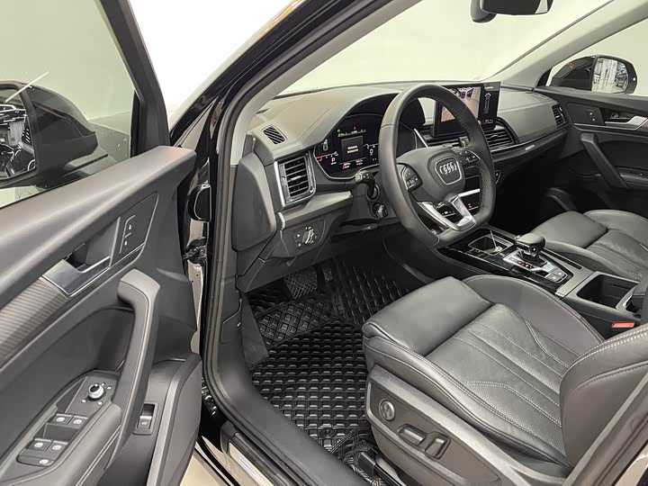 Audi Q5L 2021 40 TFSI — фото 14