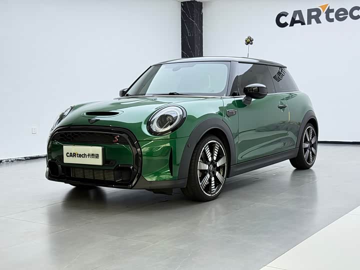 MINI Hatch — фото 1