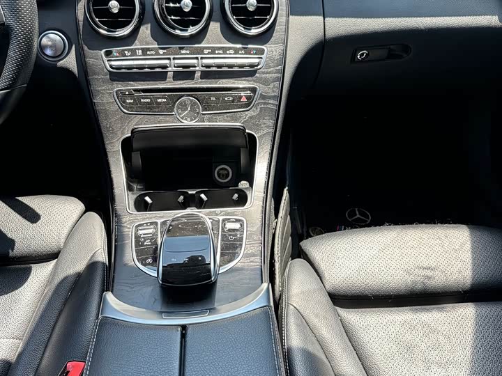 Mercedes-Benz C-Class 2016 C 180 L Sport — фото 7