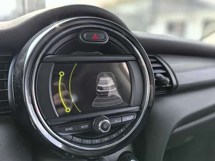 MINI Hatch — фото 17