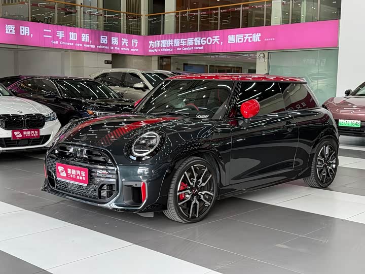 MINI Hatch — фото 1