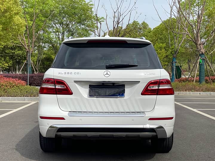 Mercedes-Benz M-Class 2014 ML 350 CDI 4 MATIC — фото 17